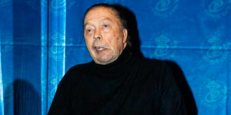 Yes It shouldn’t be like that! The actor’s fans gasped when they found out who is shown in the photo 