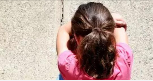 Young Girl Visits Her Favorite Aunt And Comes Home In Tears