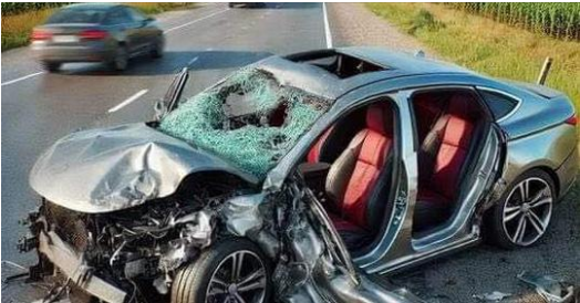 A well-known actress has tragically passed away in a car accident 