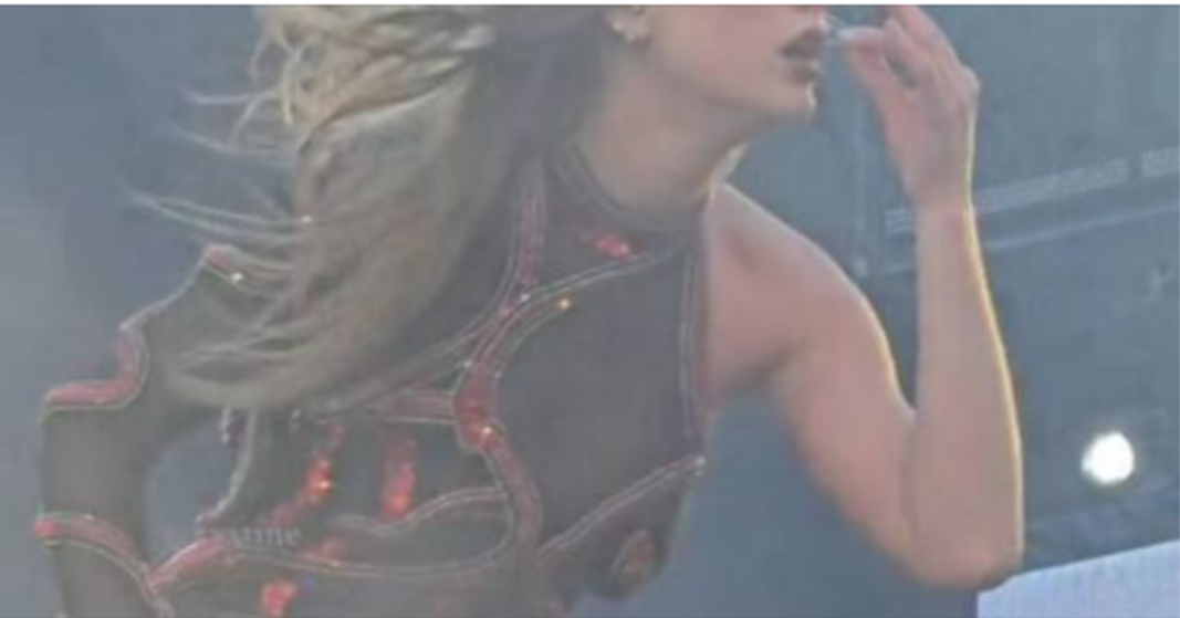 At her concert, Taylor Swift’s fans left disgusted.????What was the reason?