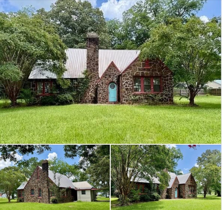 Classic 1937 Country Home on One Acre with Room to Grow in Louisville, Missouri!