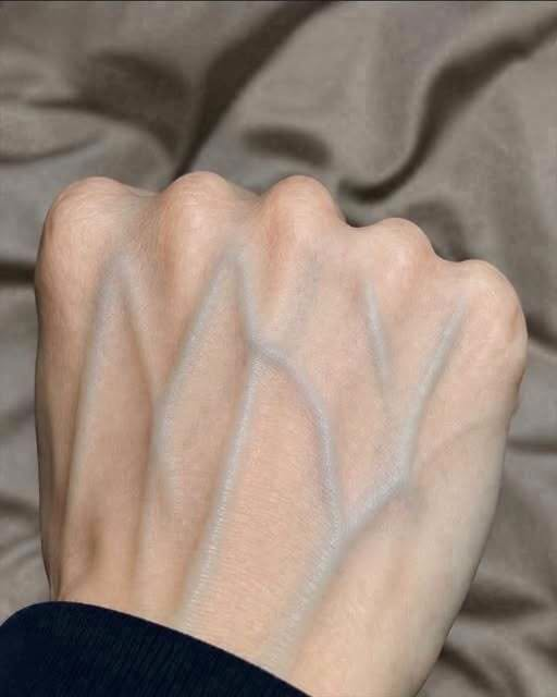If your veins are visible in your hand, it is a signal