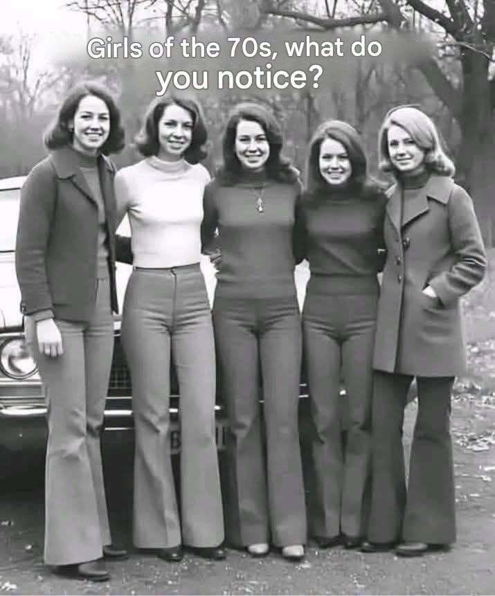 Girls in the 1970s: What Detail Do You Notice First in This Vintage Photo?
