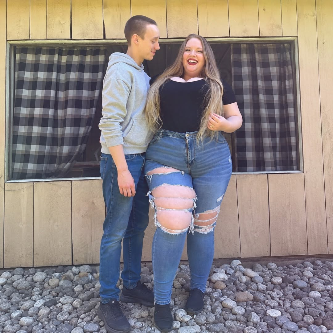 Body Confidence, Real Love: A Couple Proves Mixed-Weight Relationships Work