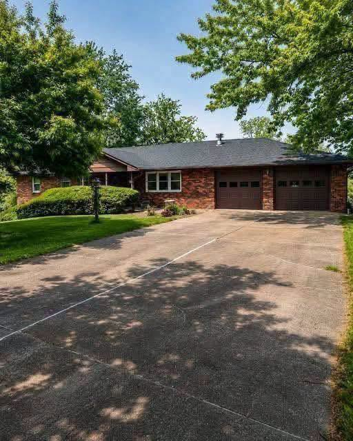 Classic Brick Ranch Home With Walko