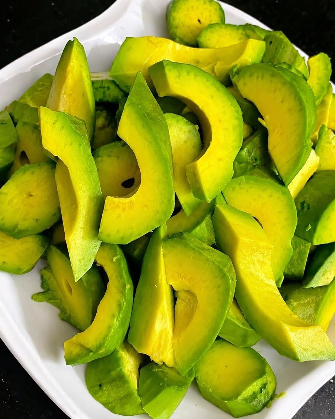 Doctors reveal that eating avocado causes in