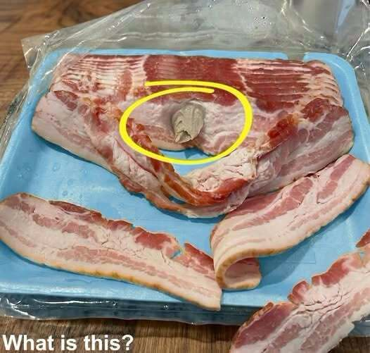 Terrified Grocery Shopper Discovers Horrifying Object H