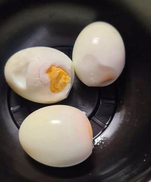 Doctors reveal that eating eggs frequently causes ….